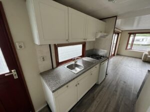 Mobil-Home « Chalet Wood Gray » 10,8 x 3,7m – Design Moderne avec Bow-Window & Double Entrée