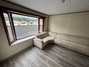 Mobil-Home « Chalet Wood Gray » 10,8 x 3,7m – Design Moderne avec Bow-Window & Double Entrée