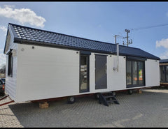 Mobil-Home « Reale II » 12x4m – Toit à 30° avec Poêle à Granulés et Plafond en Bois (3 Chambres)