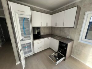 Mobil-Home Résidentiel « King I » 12x4m – Hauteur 2,60m & Isolation 20cm (Triple Vitrage)