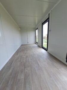 Module Préfabriqué 15 m² « Design » (6x2,5m) – Bureau Vitré Gris Anthracite Isolé