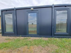 Module Préfabriqué 15 m² « Design » (6x2,5m) – Bureau Vitré Gris Anthracite Isolé