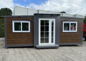 Tiny House Extensible « Complete Deluxe » 36 m² – 2 Chambres & Cuisine d'Angle Aménagée