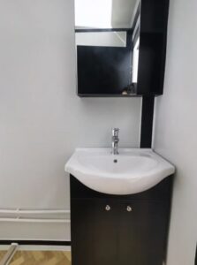 Tiny House Extensible Stahlworks « Deluxe » Édition 2025 – 36 m² (19x20′) avec Salle d'Eau Complète