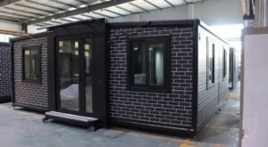 Tiny House Extensible Stahlworks « Deluxe » Édition 2025 – 36 m² (19x20′) avec Salle d'Eau Complète