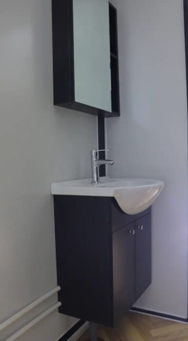 Tiny House Extensible Stahlworks « Deluxe » Édition 2025 – 36 m² (19x20′) avec Salle d'Eau Complète