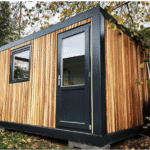 Module Conteneur Habitation 4x3m "Aménagé" – Design Moderne en Bois IPE (Fenêtre Panoramique)