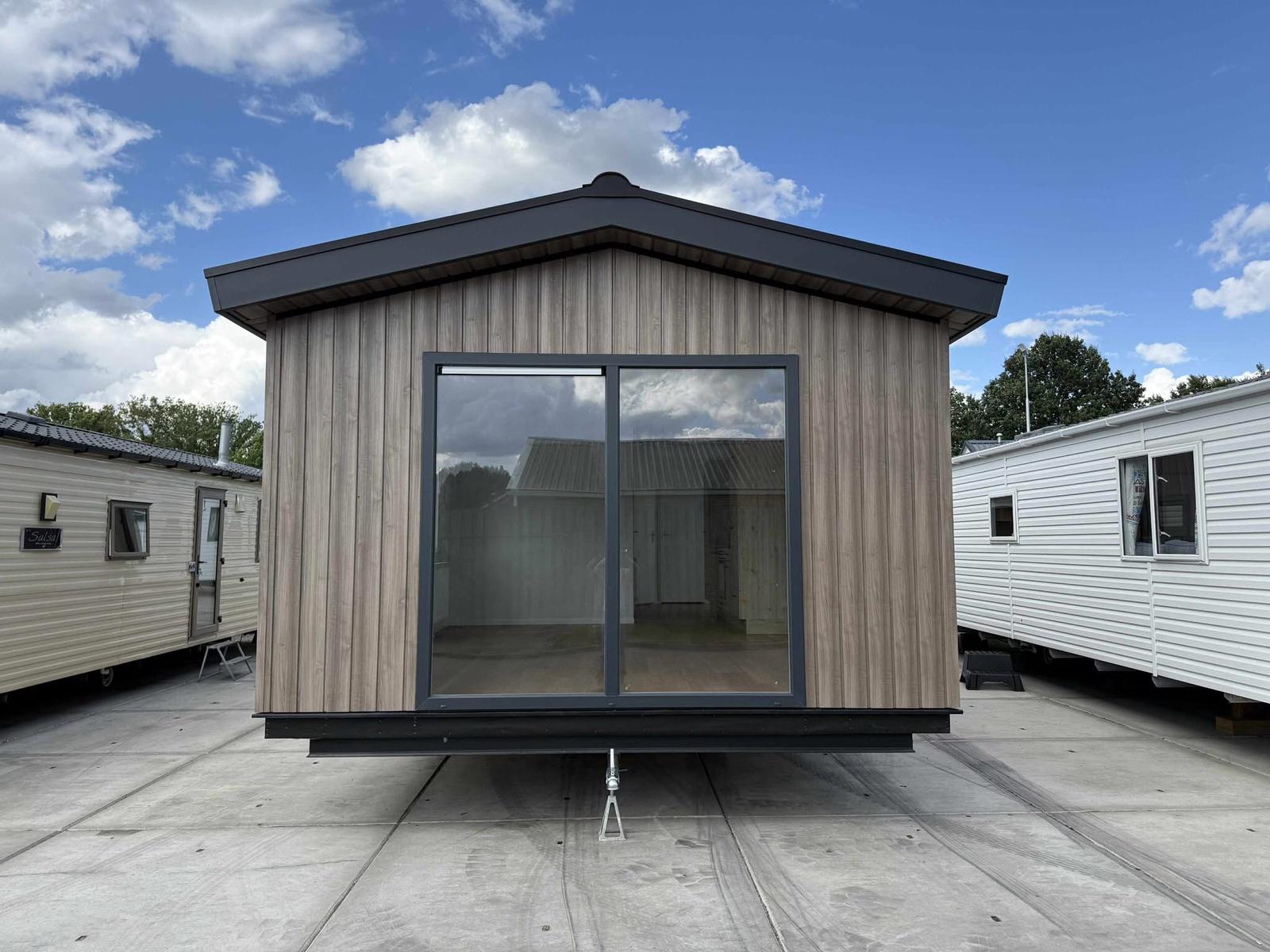 ed2b73d6-b7ff-401e-a09d-78e495103499.jpeg Mobil-Home / Casa Modulaire MAD T2 – 11m x 4m | Confort 4 Saisons (Édition 2025) – Image 1